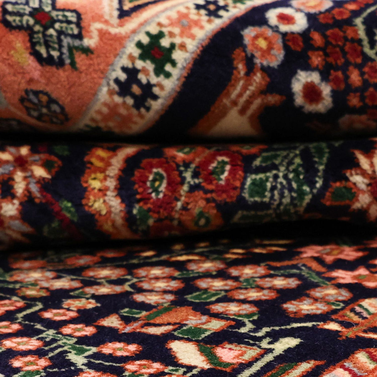 Tapis persan - Nomadic - 164 x 130 cm - multicolore