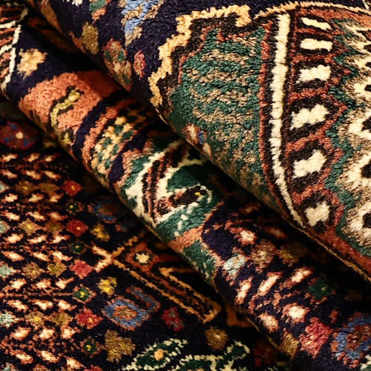 Tapis persan - Nomadic - 191 x 133 cm - multicolore