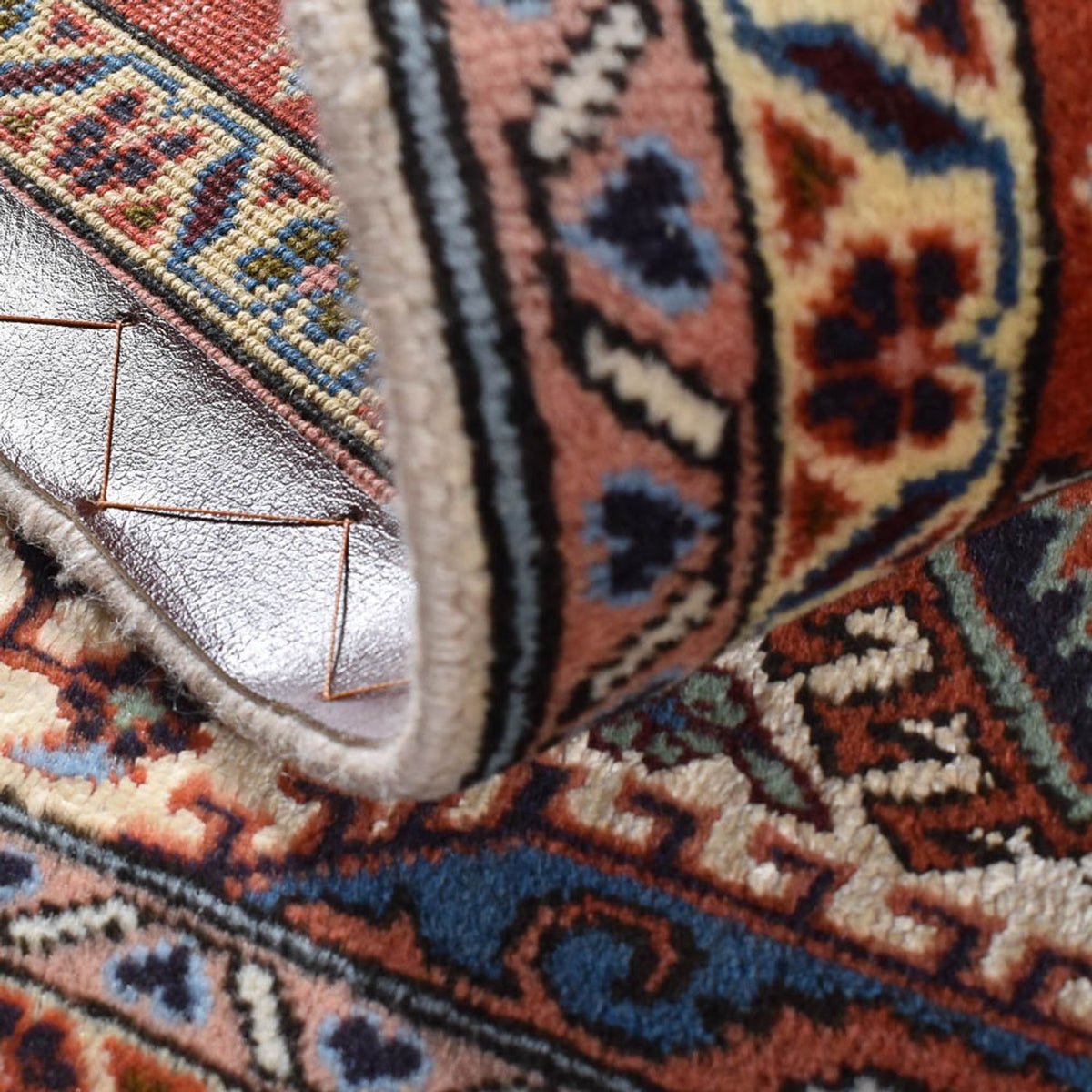 Tapis persan - Nomadic - 208 x 136 cm - multicolore