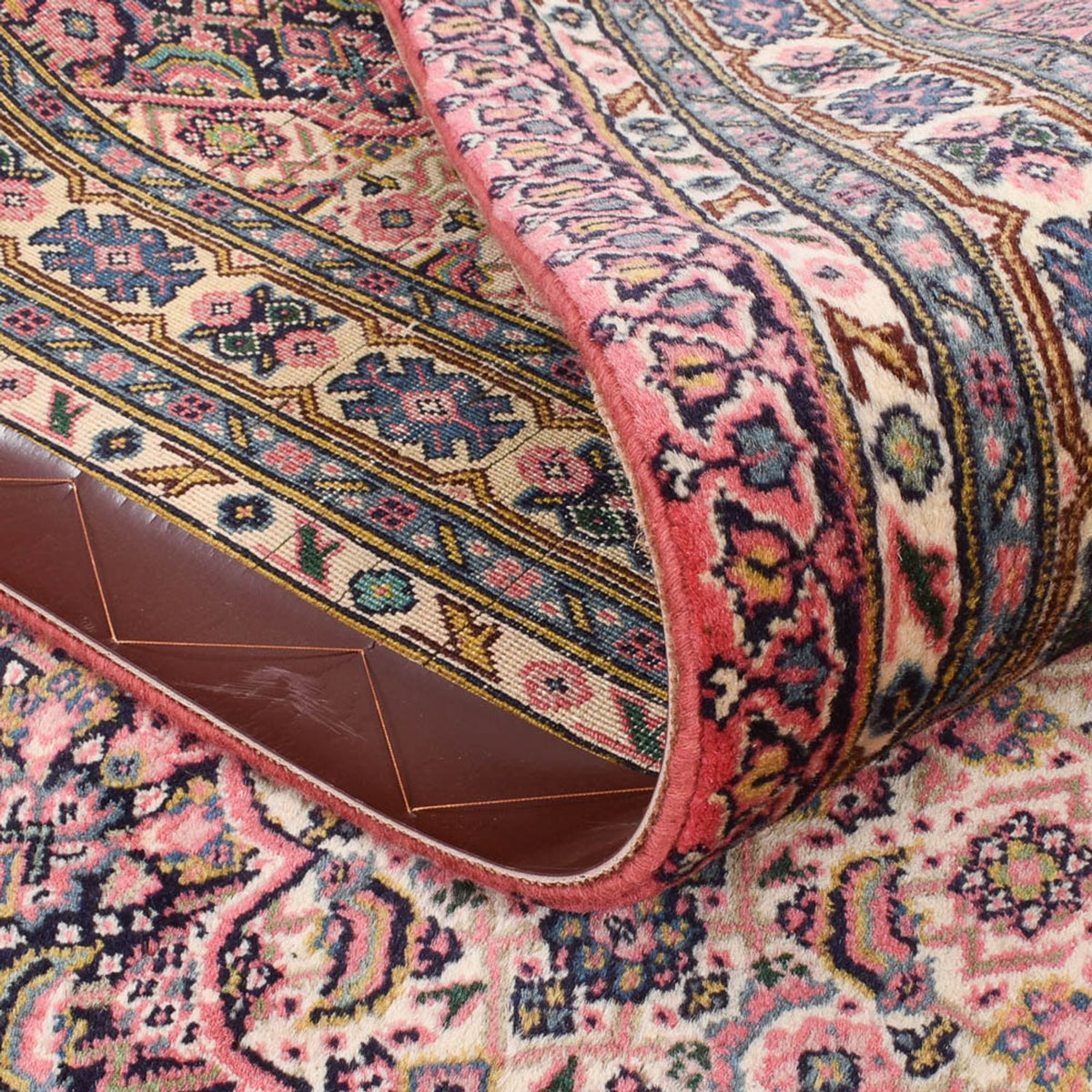 Tapis persan - Tabriz - 227 x 158 cm - rouge clair