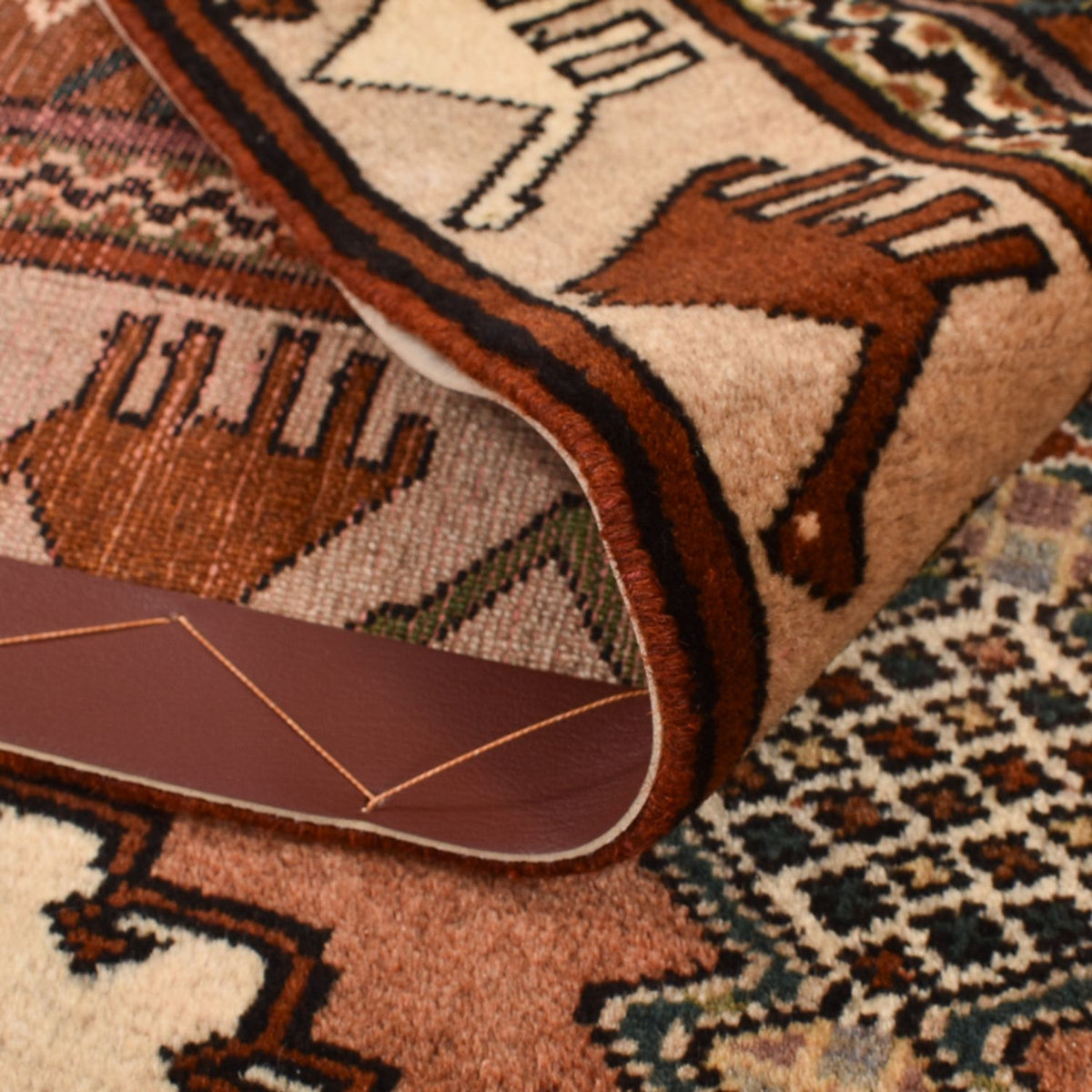 Tapis persan - Classique - 163 x 132 cm - multicolore