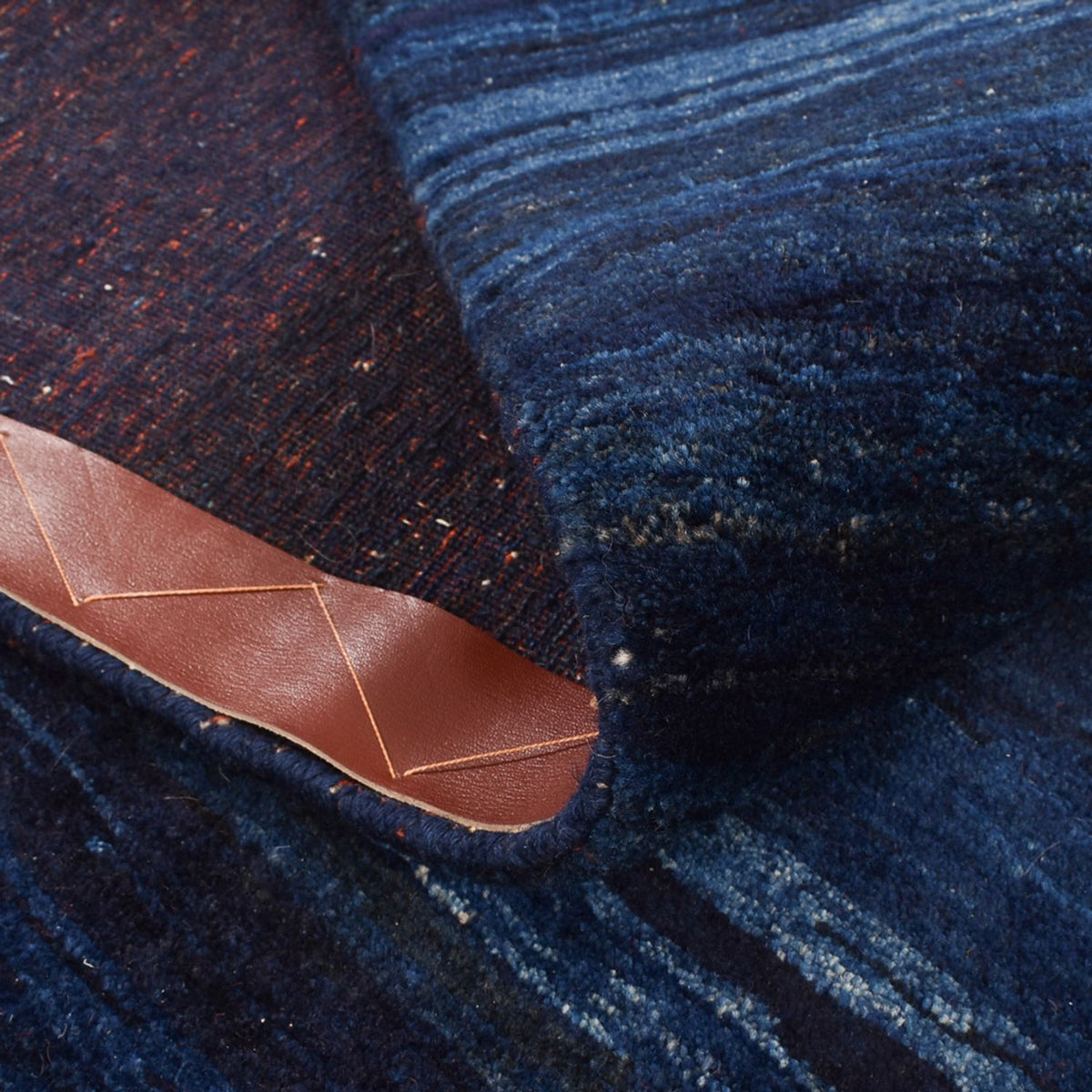 Tapis Gabbeh - Loribaft Persan - 195 x 158 cm - bleu foncé