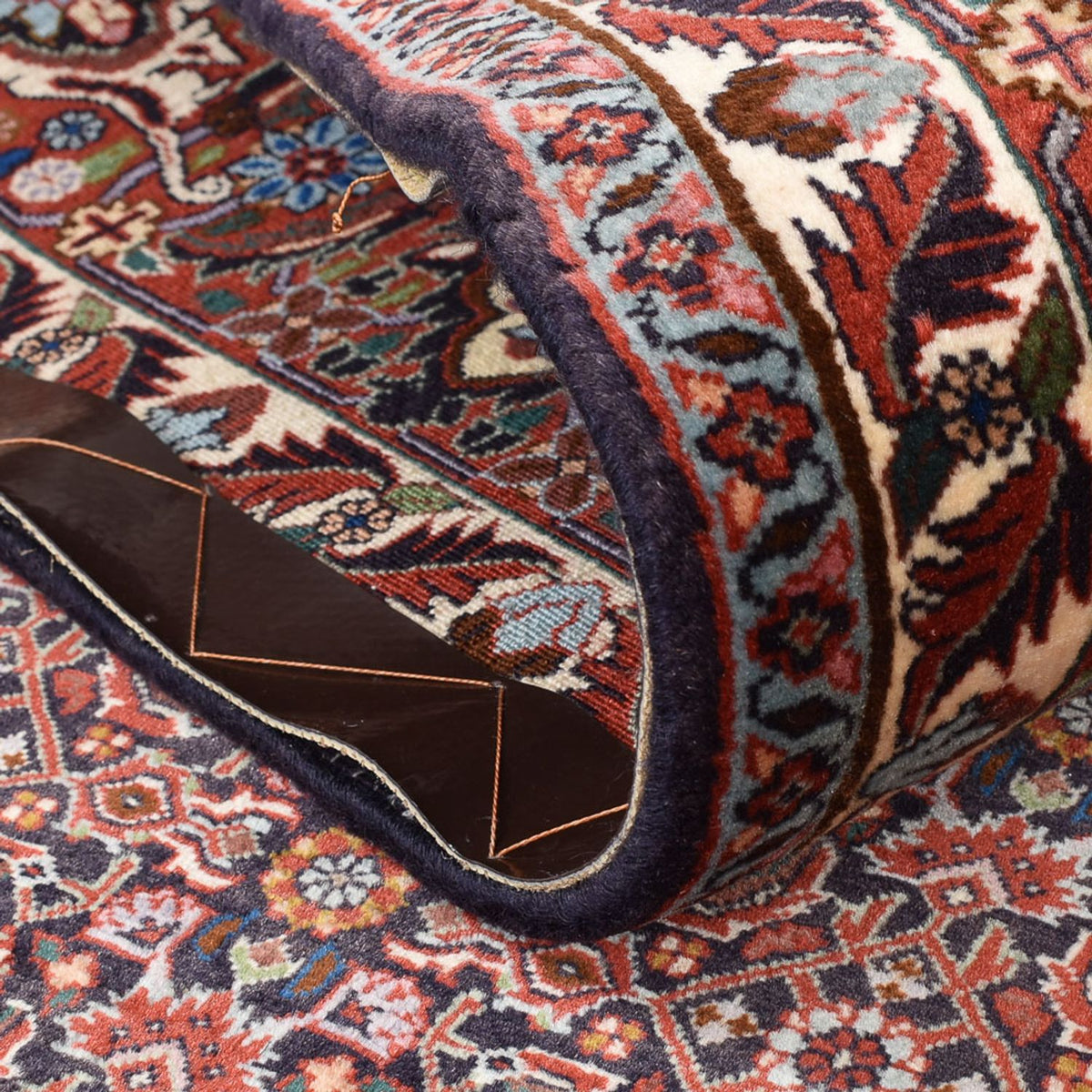 Tapis persan - Bidjar - 239 x 202 cm - rouille