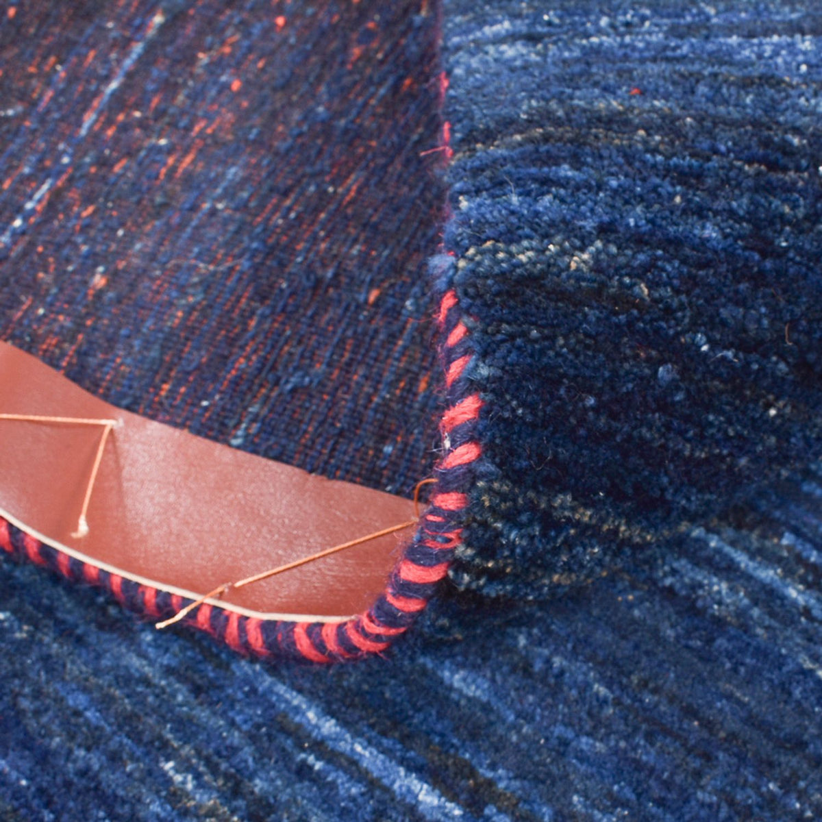 Tapis Gabbeh - Loribaft Persan - 143 x 119 cm - bleu foncé