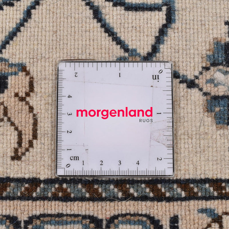 Tapis persan - Nain - 136 x 67 cm - gris clair