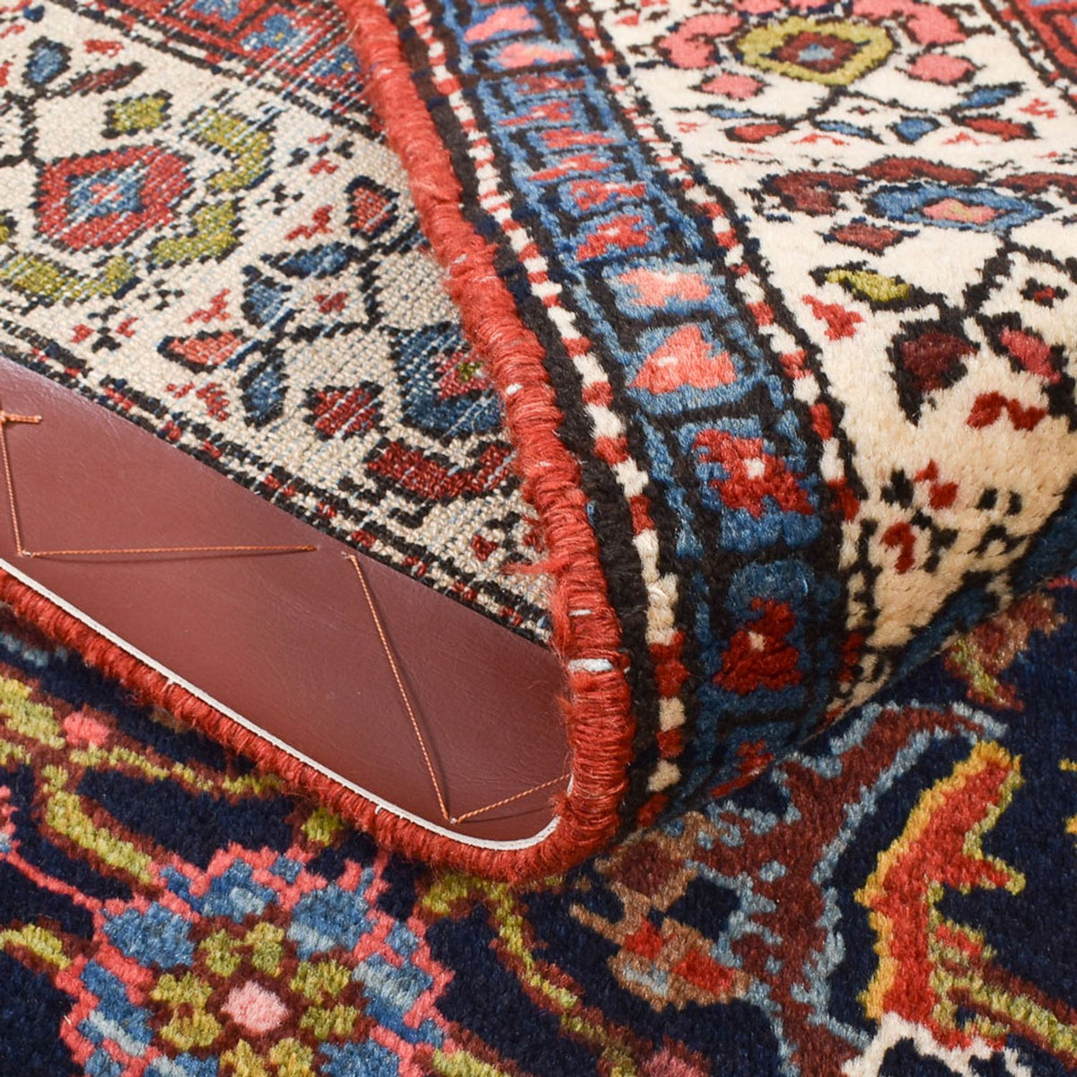 Tapis persan - Nomadic - 200 x 132 cm - rouge