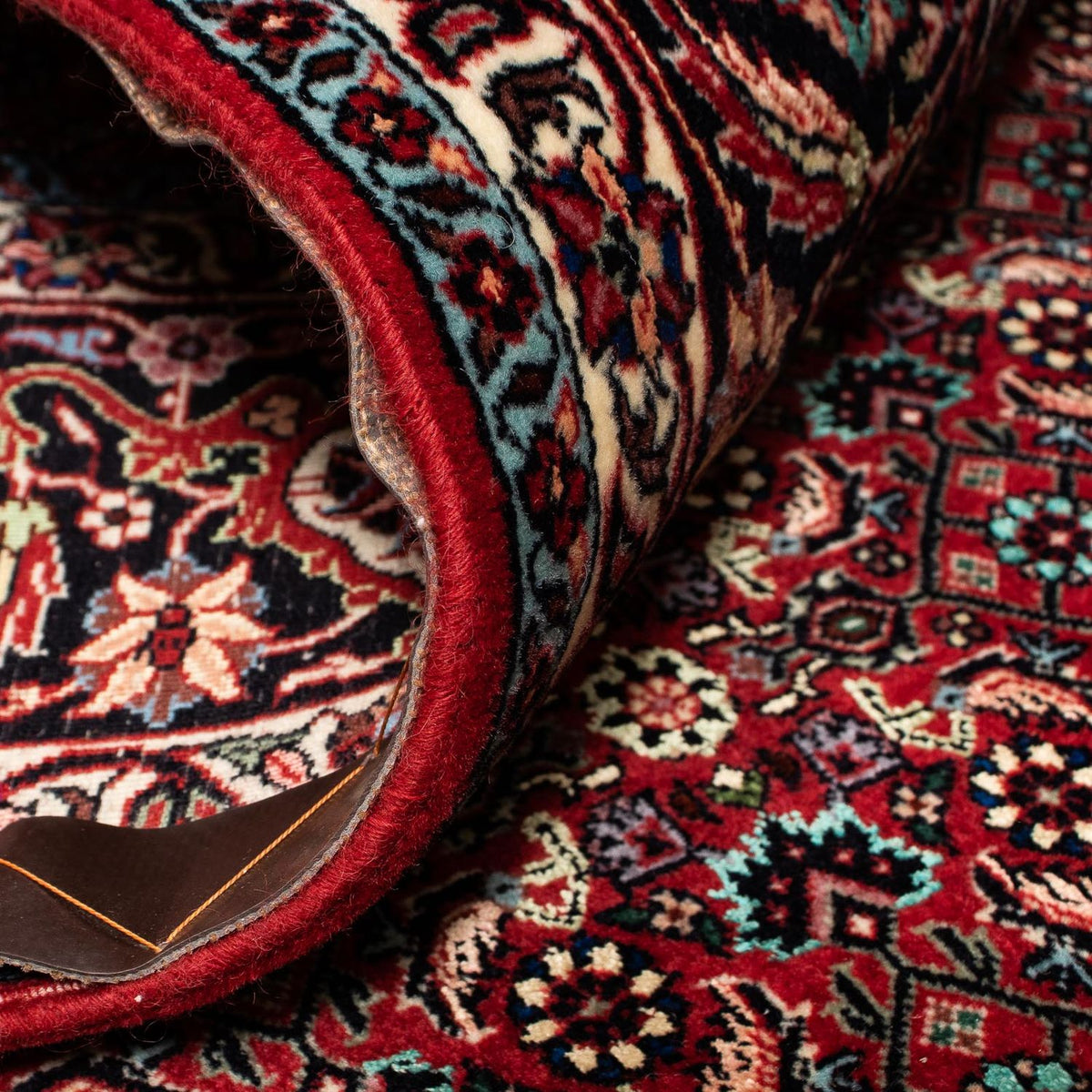 Tapis persan - Bidjar - 252 x 206 cm - rouge foncé