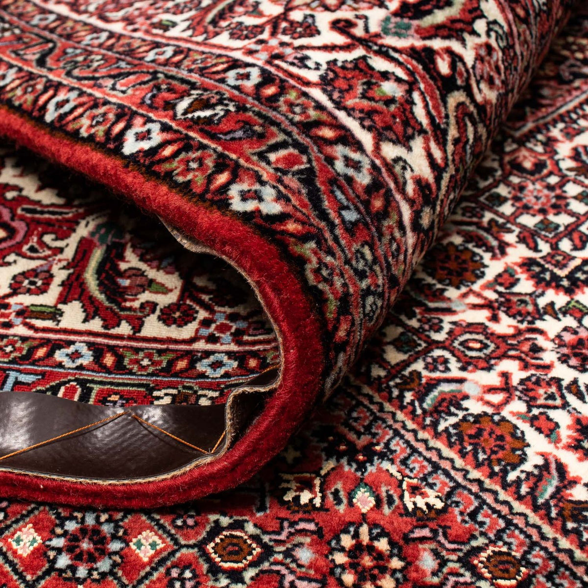 Tapis persan - Bidjar - 252 x 208 cm - rouge foncé