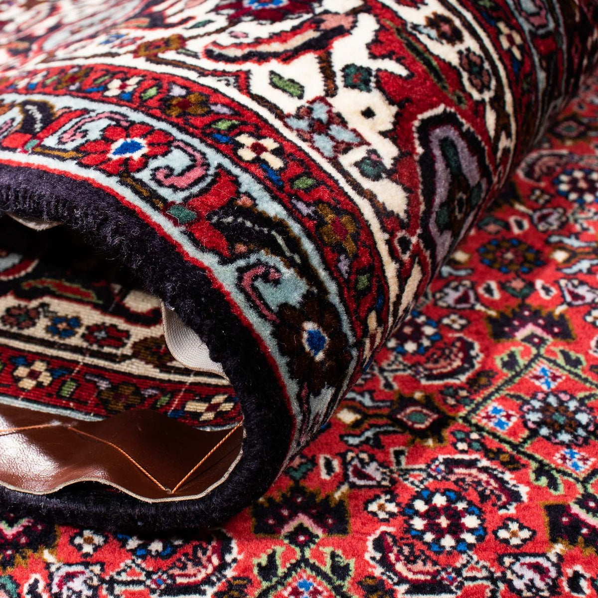 Tapis persan - Bidjar - 257 x 173 cm - rouge foncé