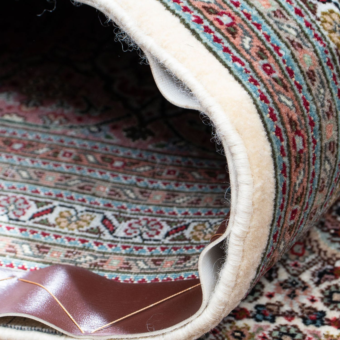 Tapis persan - Tabriz - 300 x 252 cm - multicolore