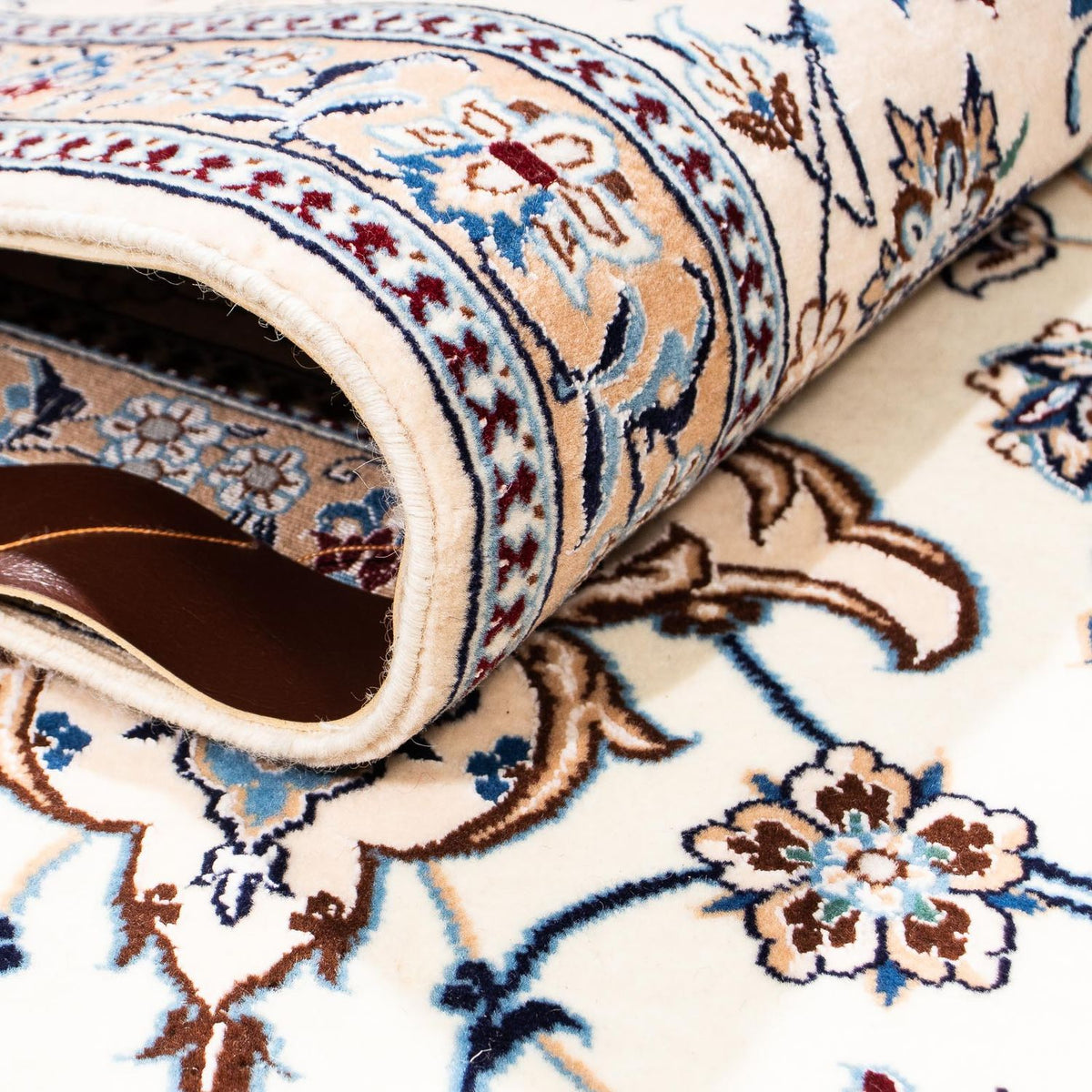 Tapis persan - Nain - Premium - 257 x 172 cm - beige