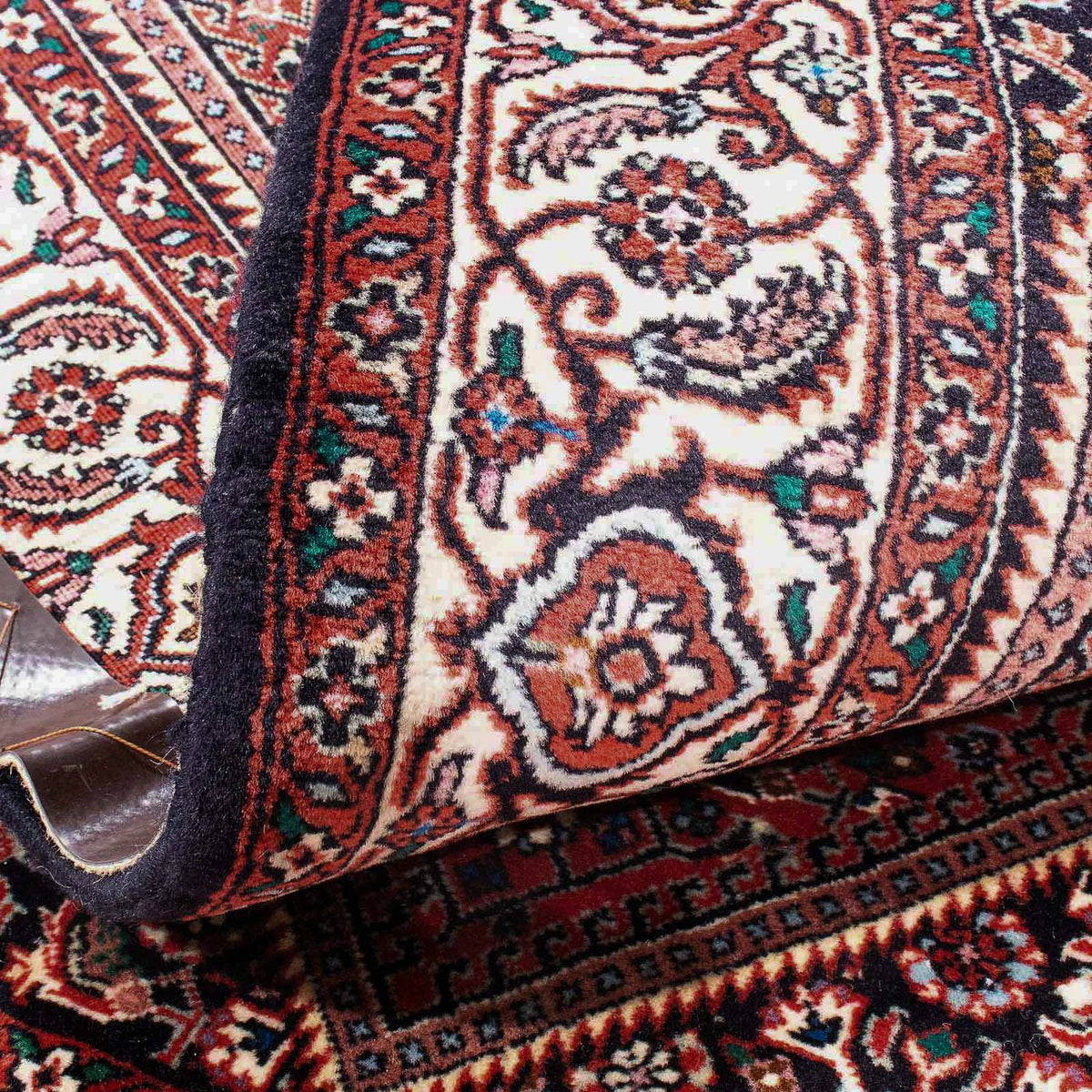 Tapis persan - Bidjar - 176 x 112 cm - rouge