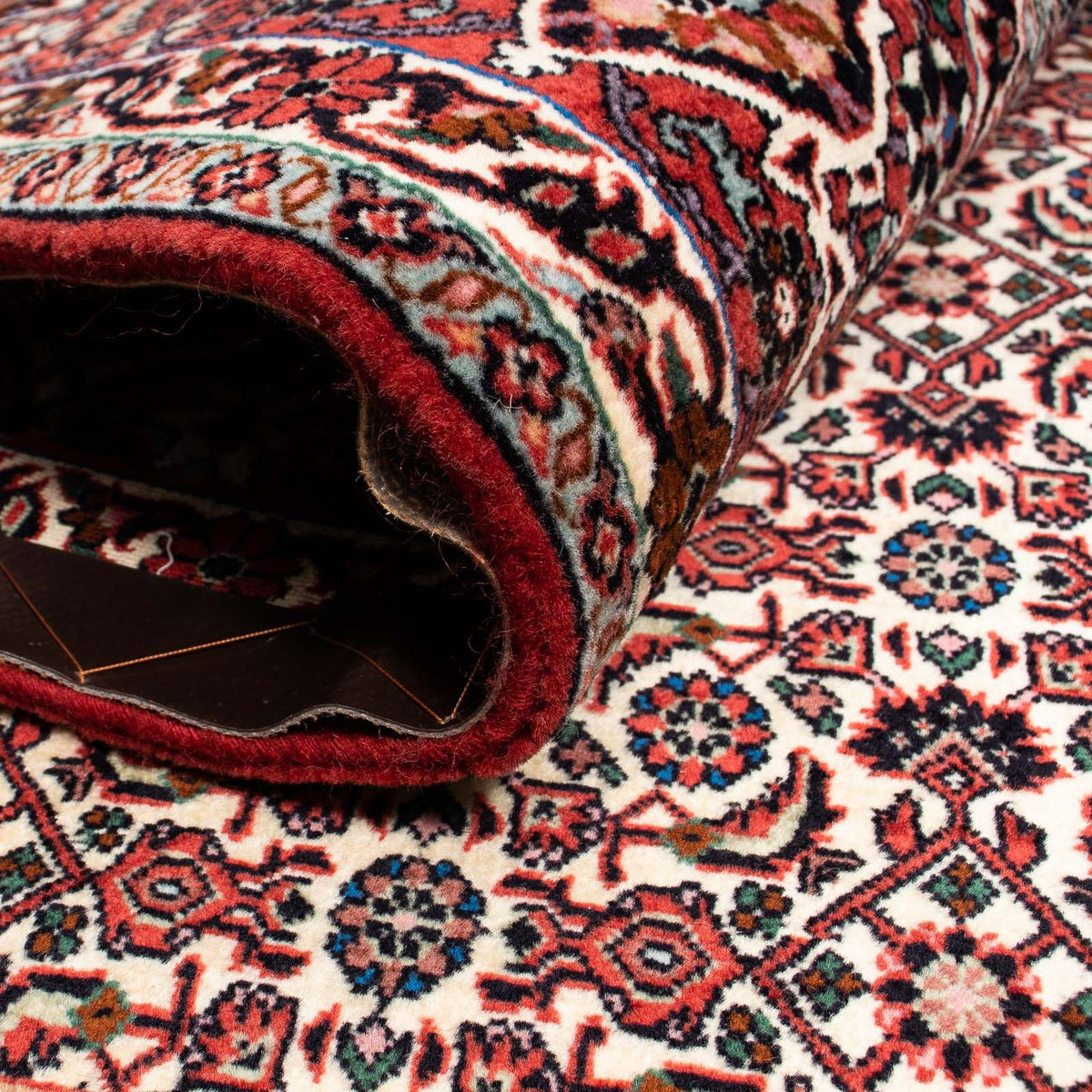 Tapis persan - Bidjar - 245 x 202 cm - rouge foncé