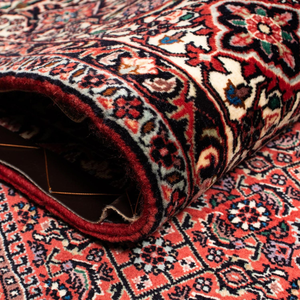 Tapis persan - Bidjar - 251 x 202 cm - rouge foncé