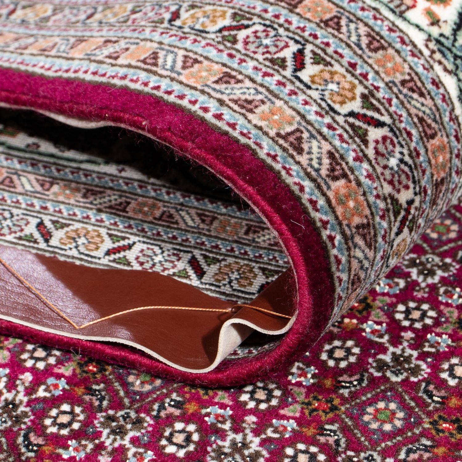 Tapis persan - Tabriz - 303 x 204 cm - rouge foncé