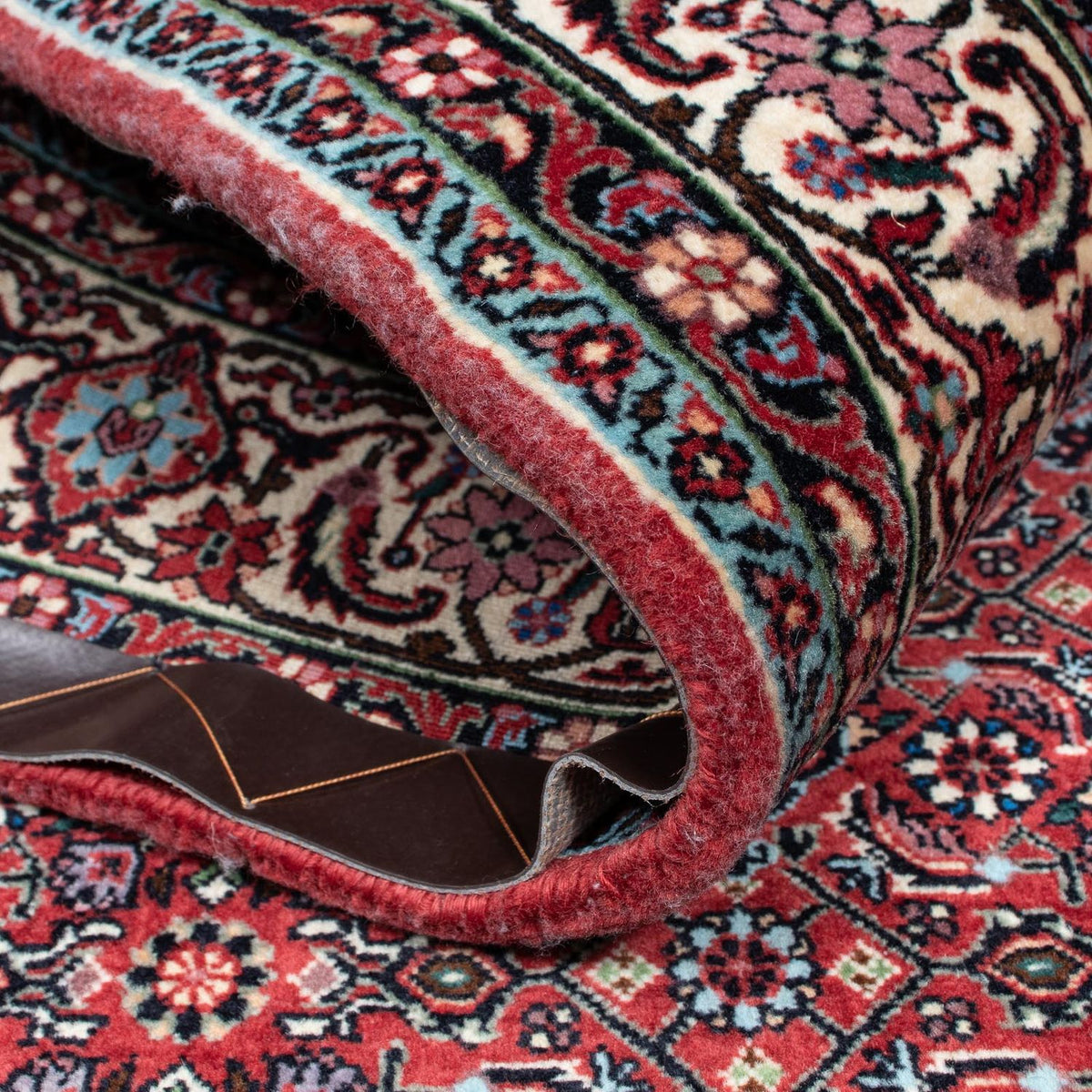 Tapis persan - Bidjar - 212 x 135 cm - rouge foncé