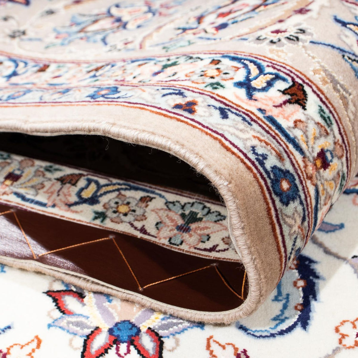 Tapis persan - Isfahan - Premium - 228 x 156 cm - beige