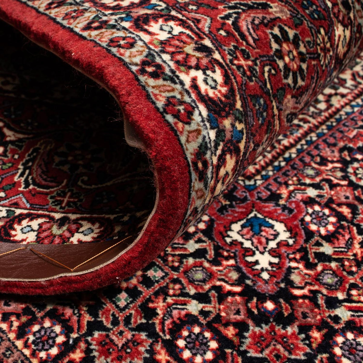 Tapis persan - Bidjar - 255 x 205 cm - rouge foncé