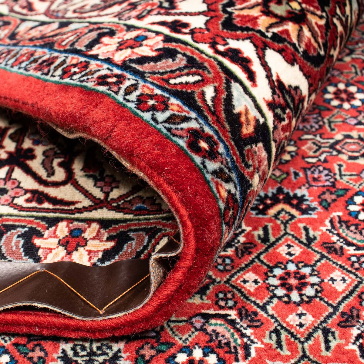 Tapis persan - Bidjar - 252 x 205 cm - rouge foncé