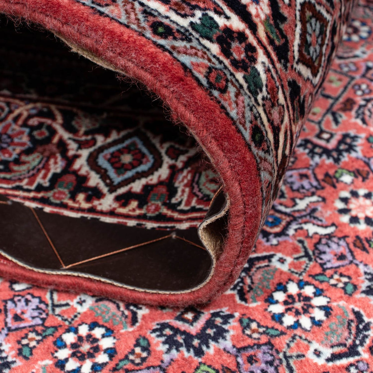 Tapis persan - Bidjar - 219 x 134 cm - rouge clair