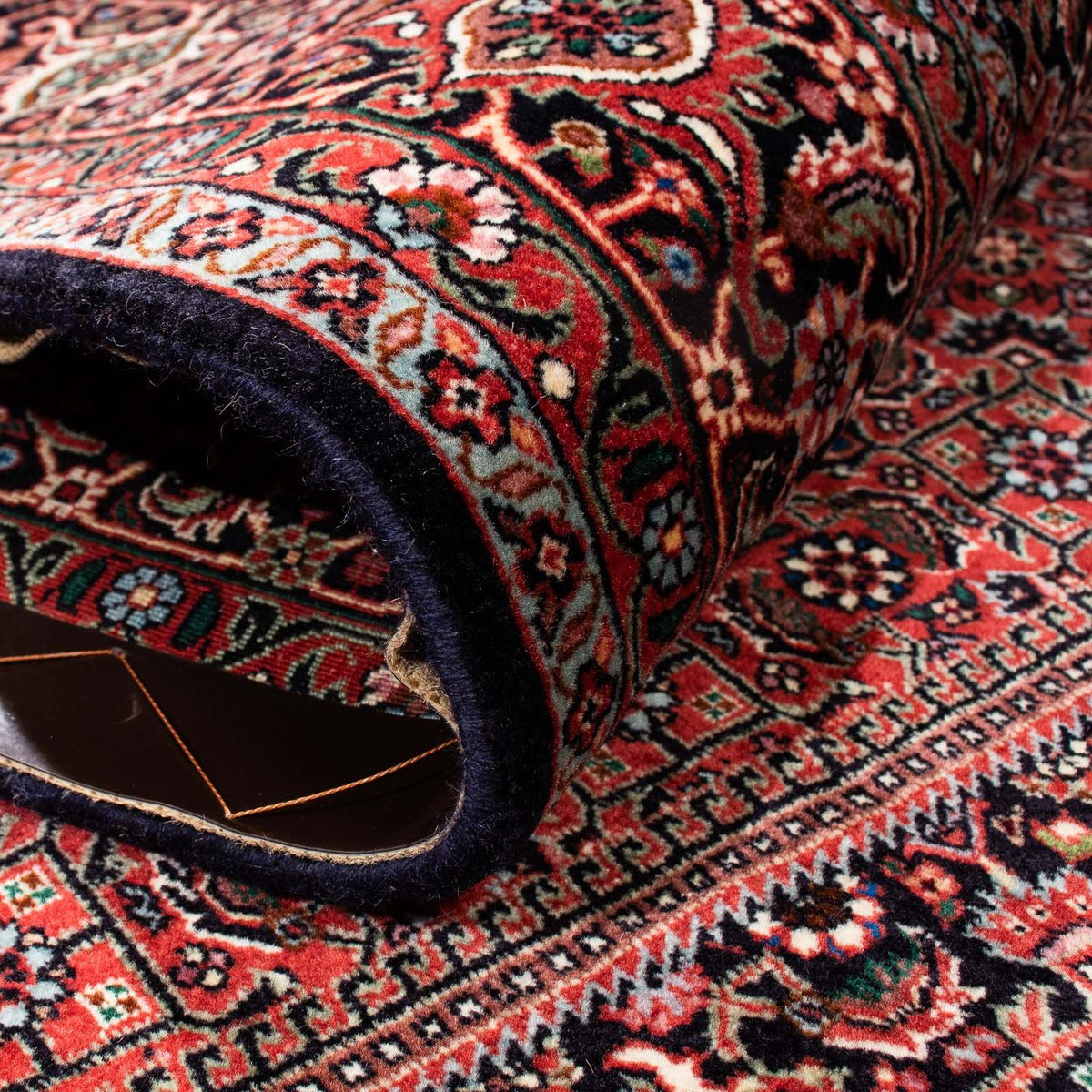 Tapis persan - Bidjar - 238 x 175 cm - rouge foncé