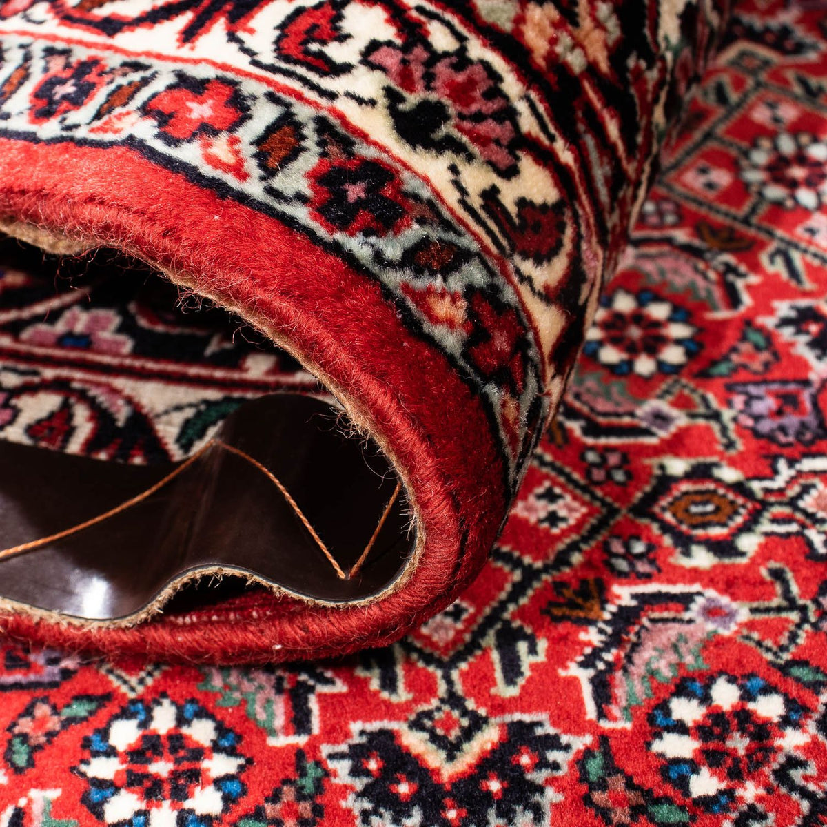 Tapis persan - Bidjar - 246 x 170 cm - rouge foncé