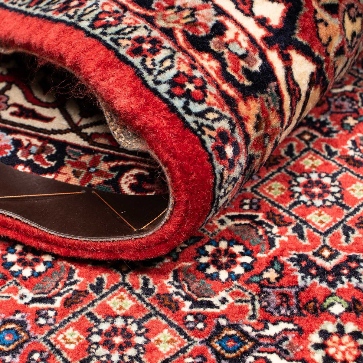 Tapis persan - Bidjar - 254 x 204 cm - rouge foncé