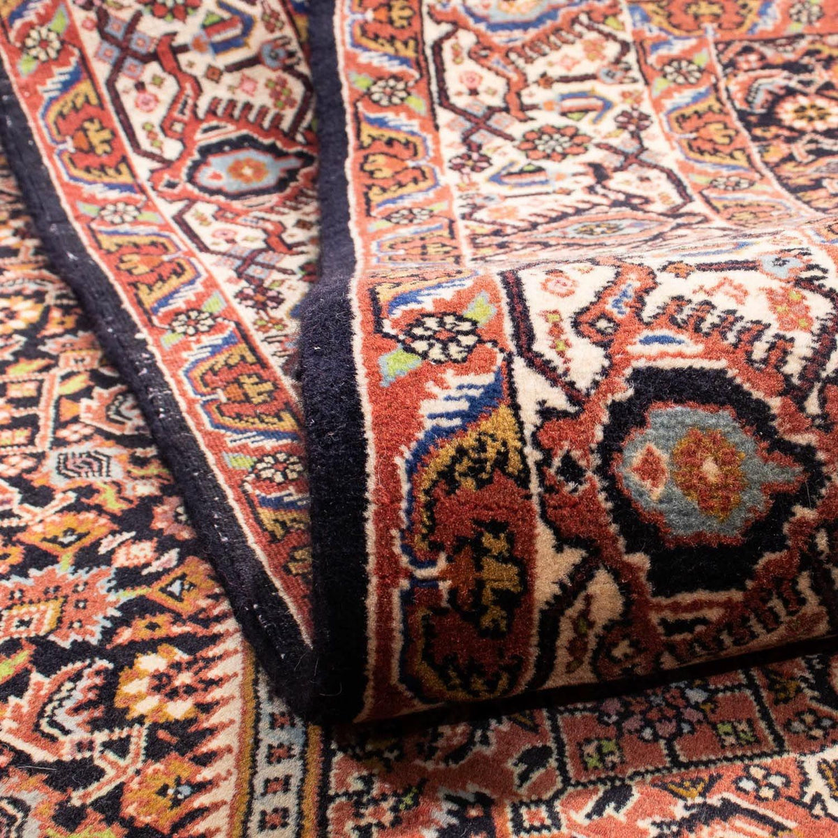 Tapis persan - Bidjar - 242 x 165 cm - rouge clair