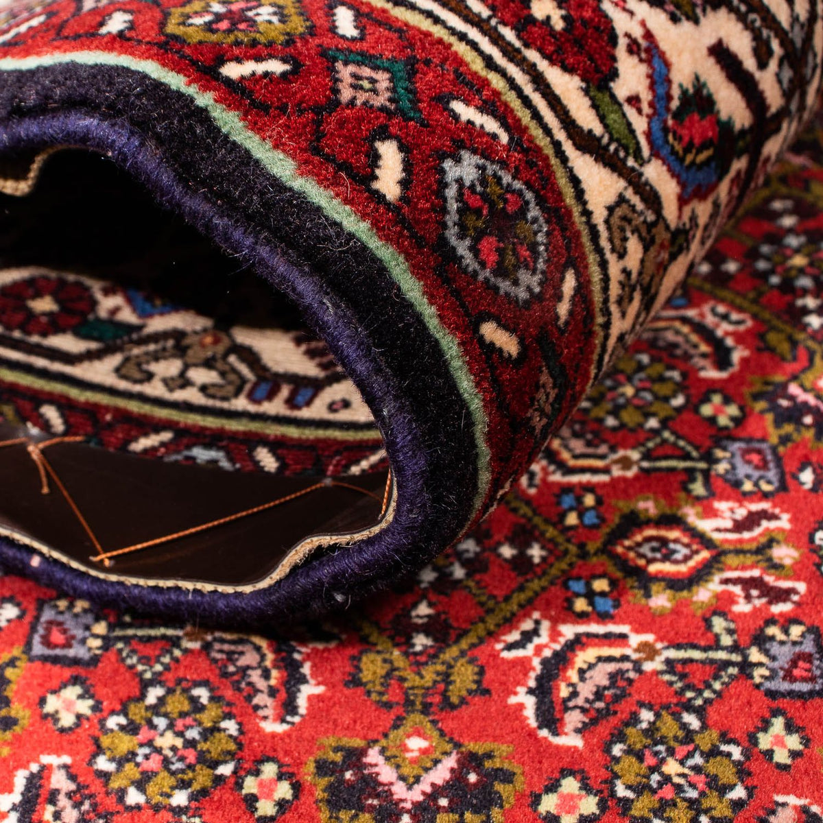 Tapis persan - Bidjar - 263 x 164 cm - rouge foncé