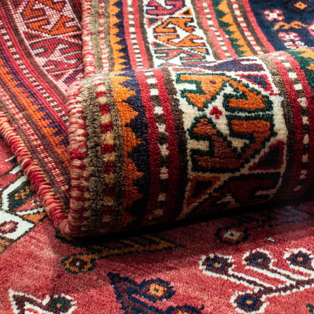 Tapis persan - Nomadic - 244 x 168 cm - rouge foncé