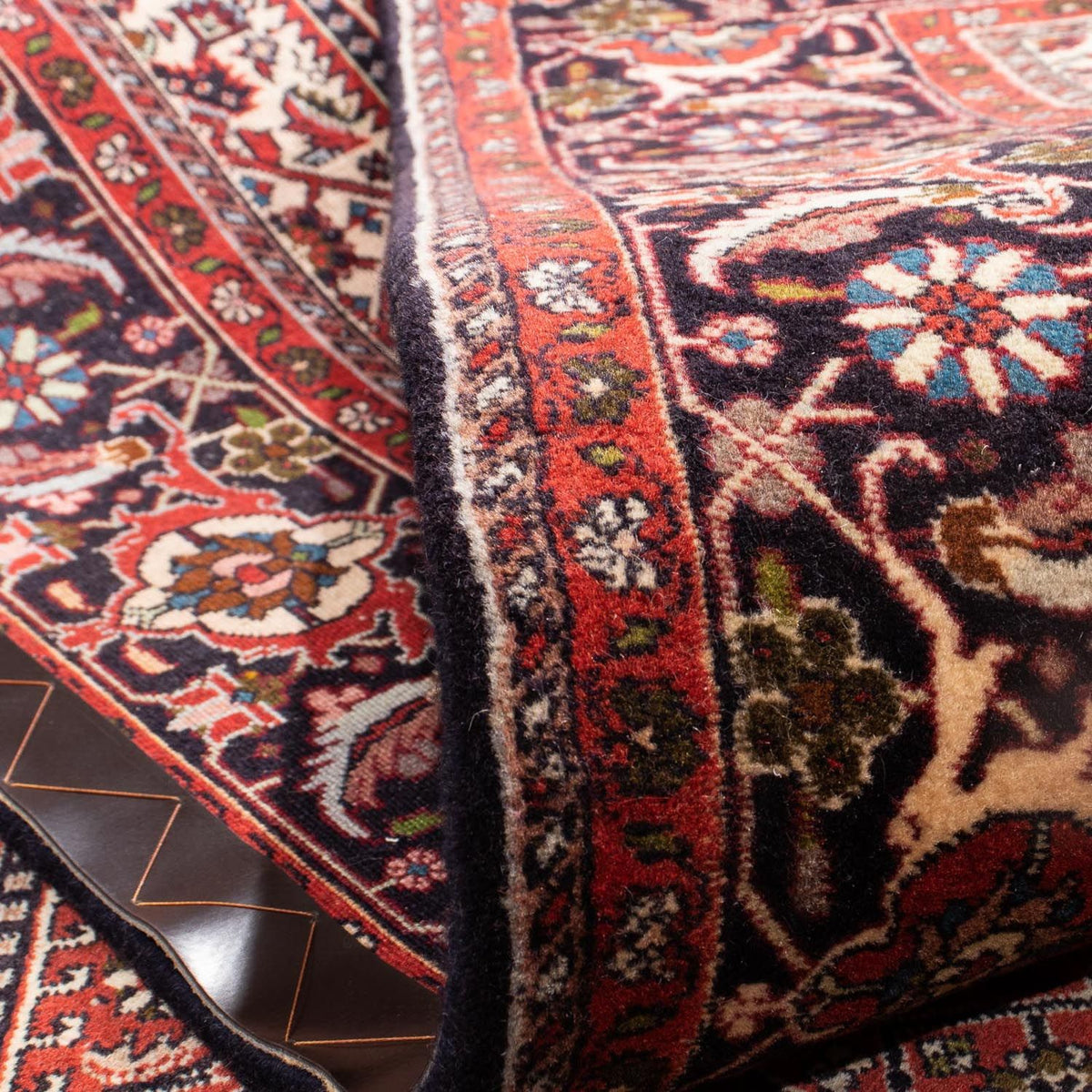 Tapis persan - Bidjar - 242 x 173 cm - rouge clair