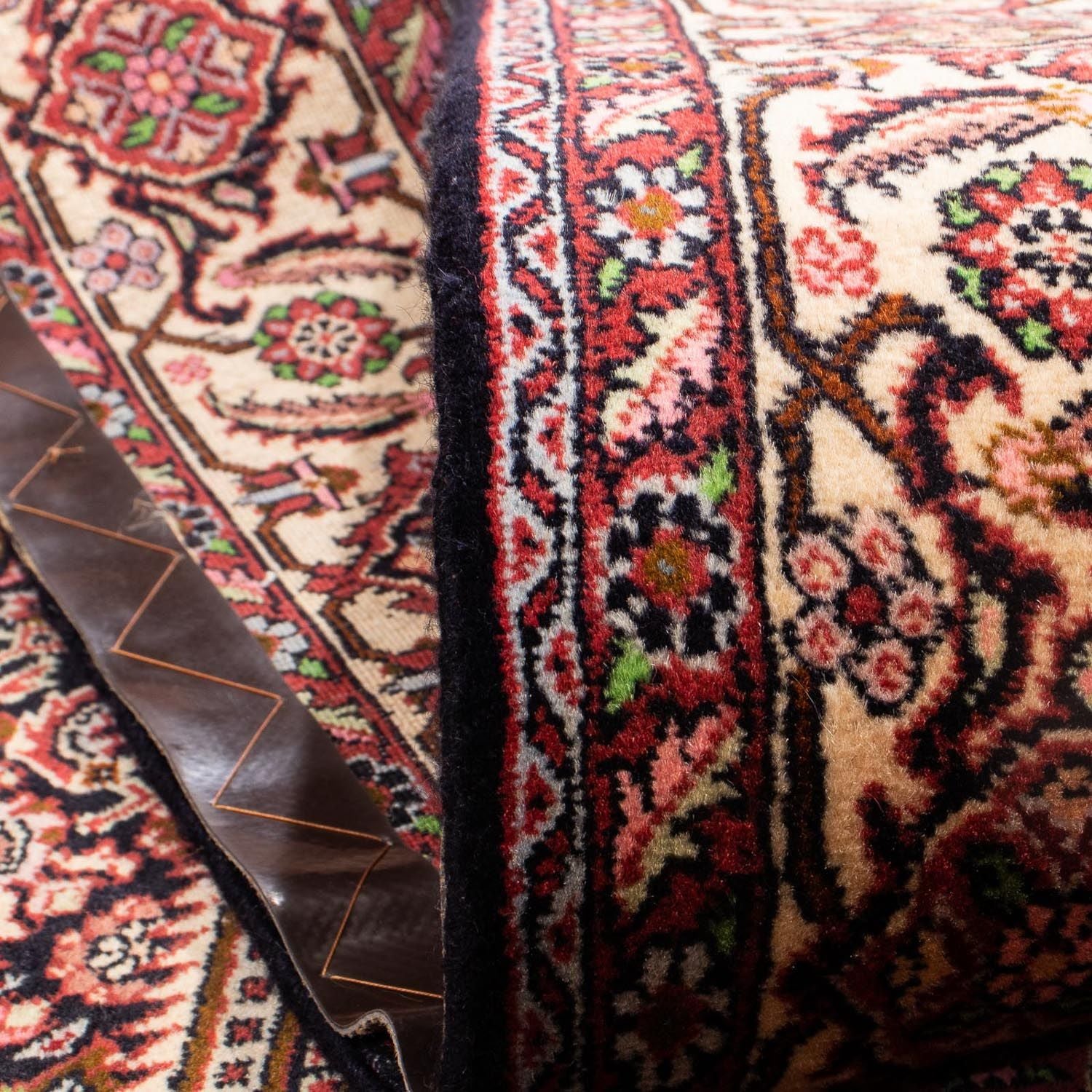 Tapis persan - Bidjar - 248 x 176 cm - rouge clair