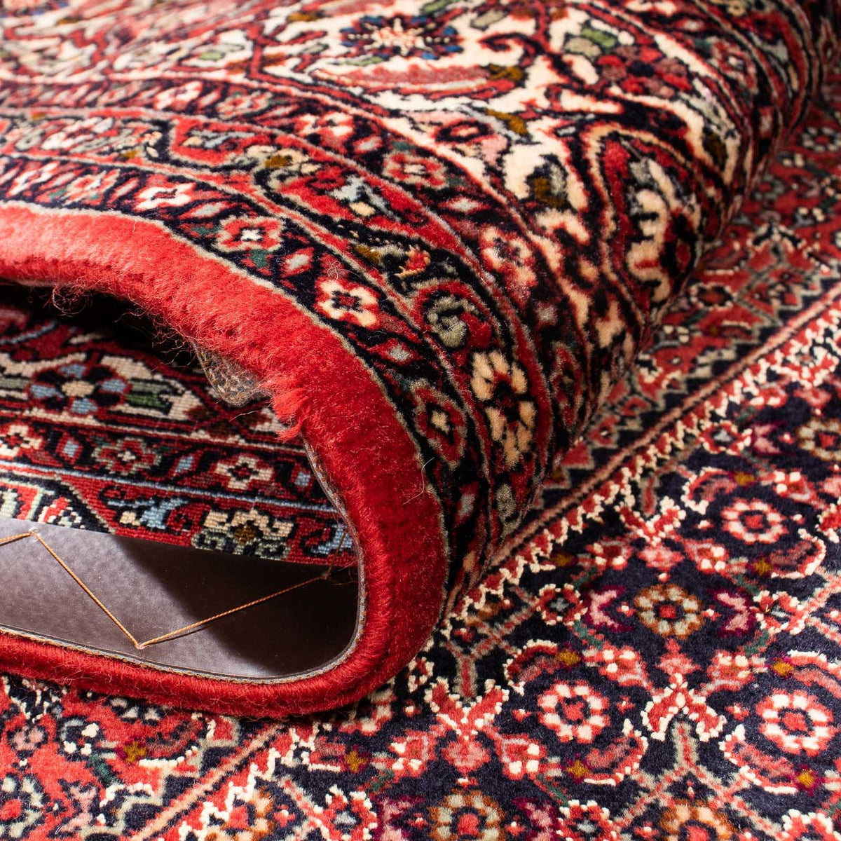 Tapis persan - Bidjar - 248 x 171 cm - rouge foncé