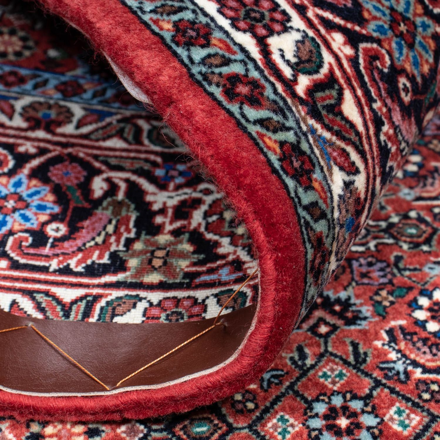Tapis persan - Bidjar - 202 x 132 cm - rouge clair