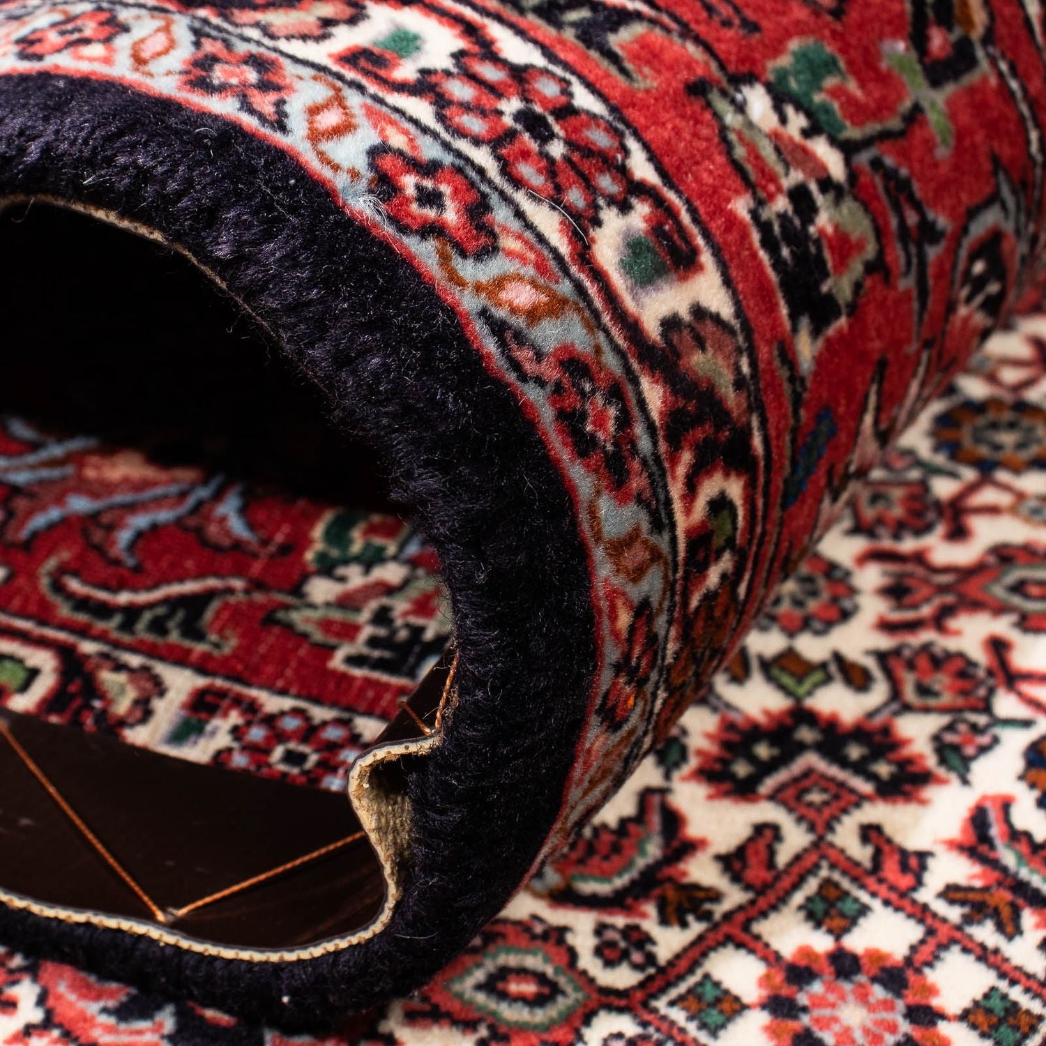 Tapis persan - Bidjar - 251 x 171 cm - rouge foncé
