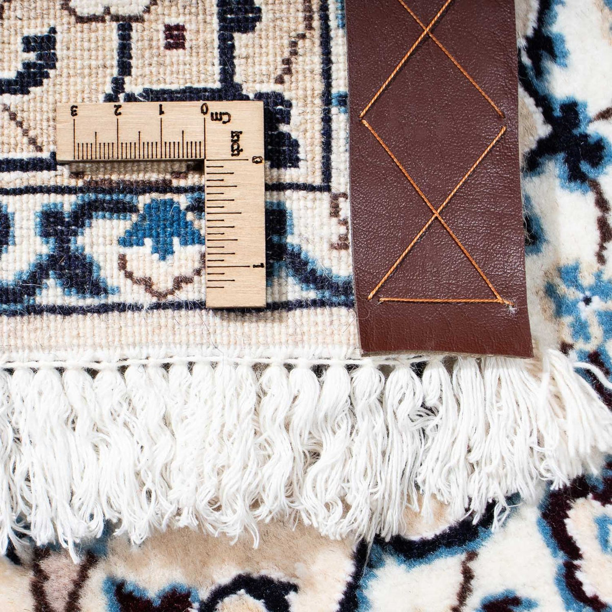 Tapis persan - Nain - Royal - 171 x 107 cm - beige