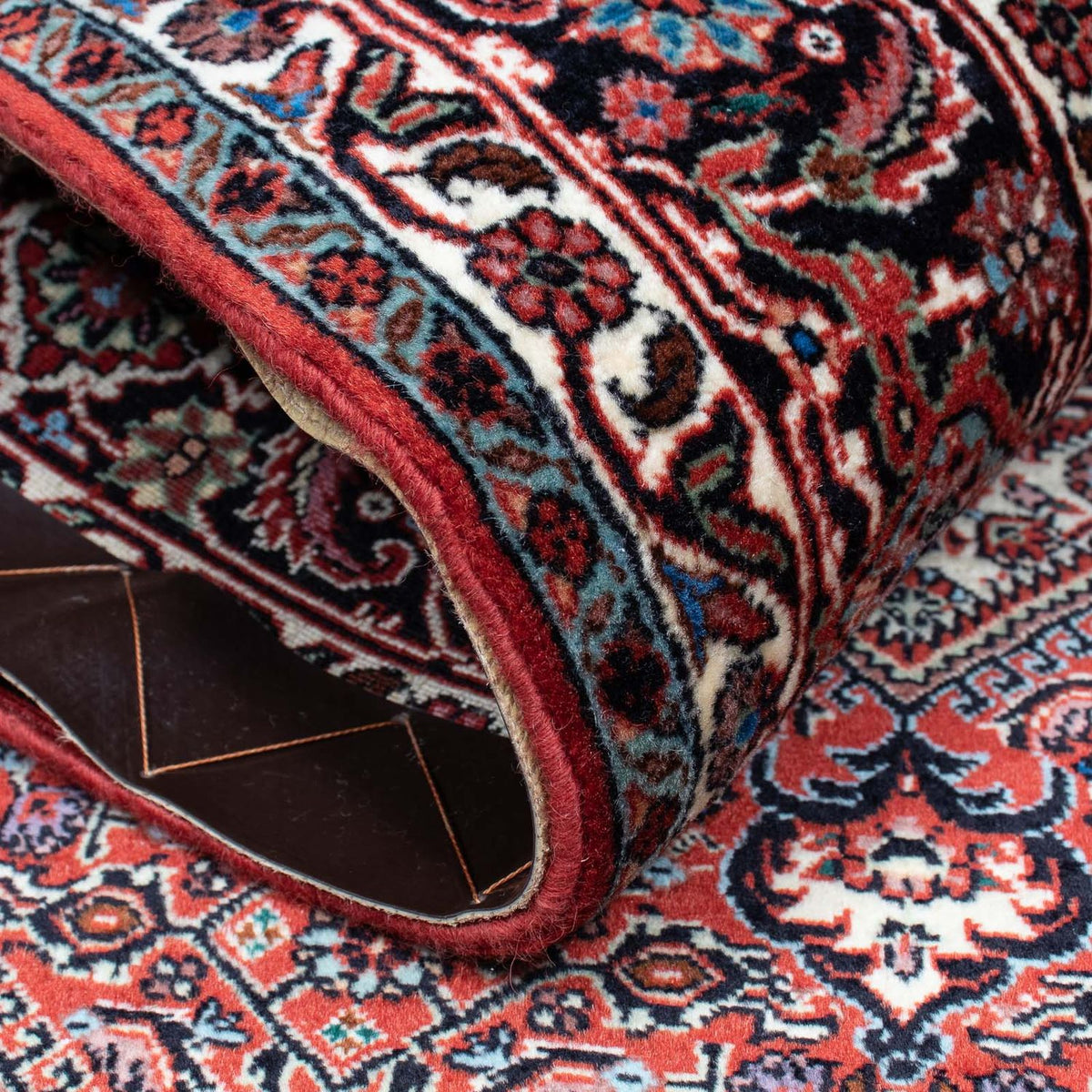 Tapis persan - Bidjar - 200 x 131 cm - rouge clair