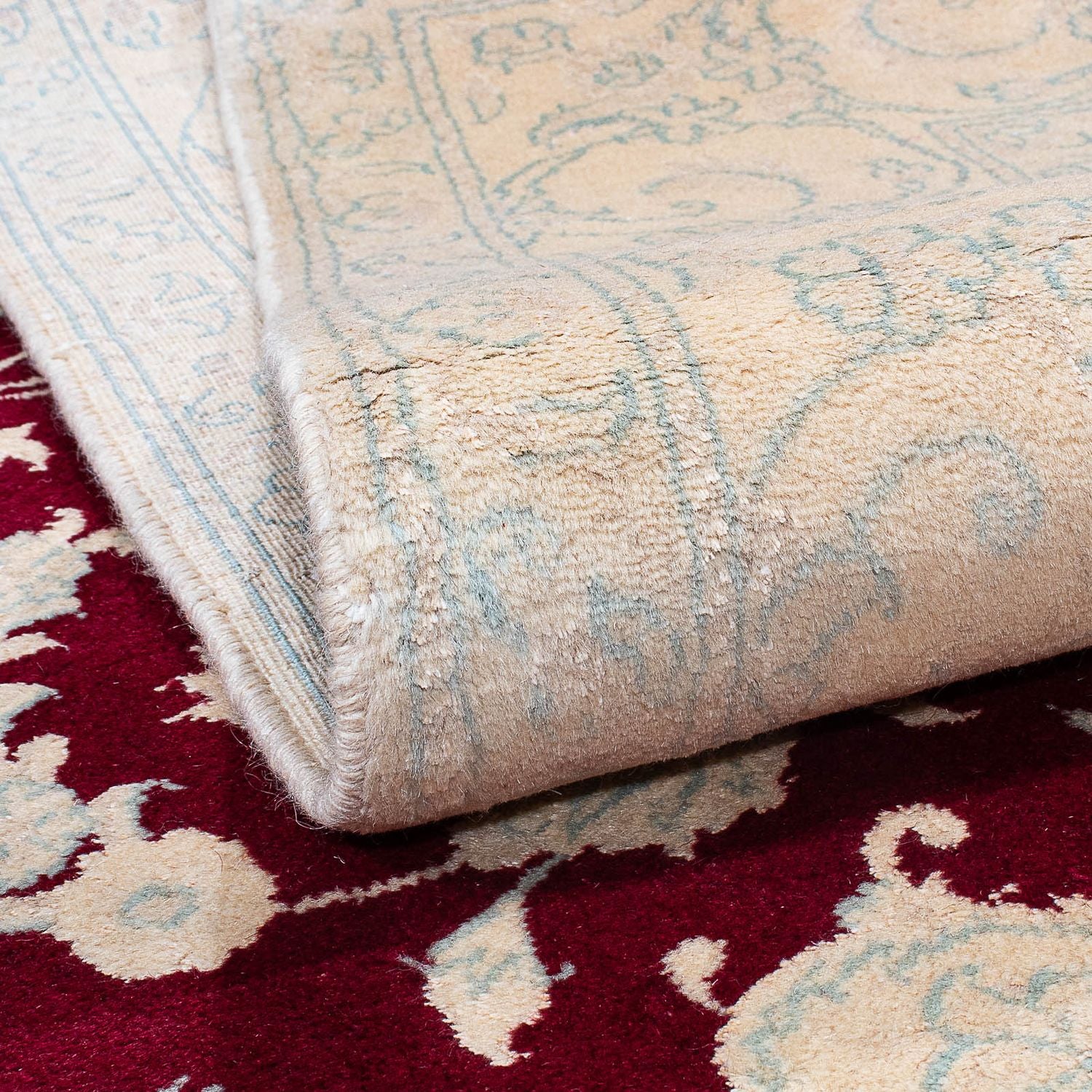 Tapis persan - Nain - 288 x 194 cm - rouge foncé