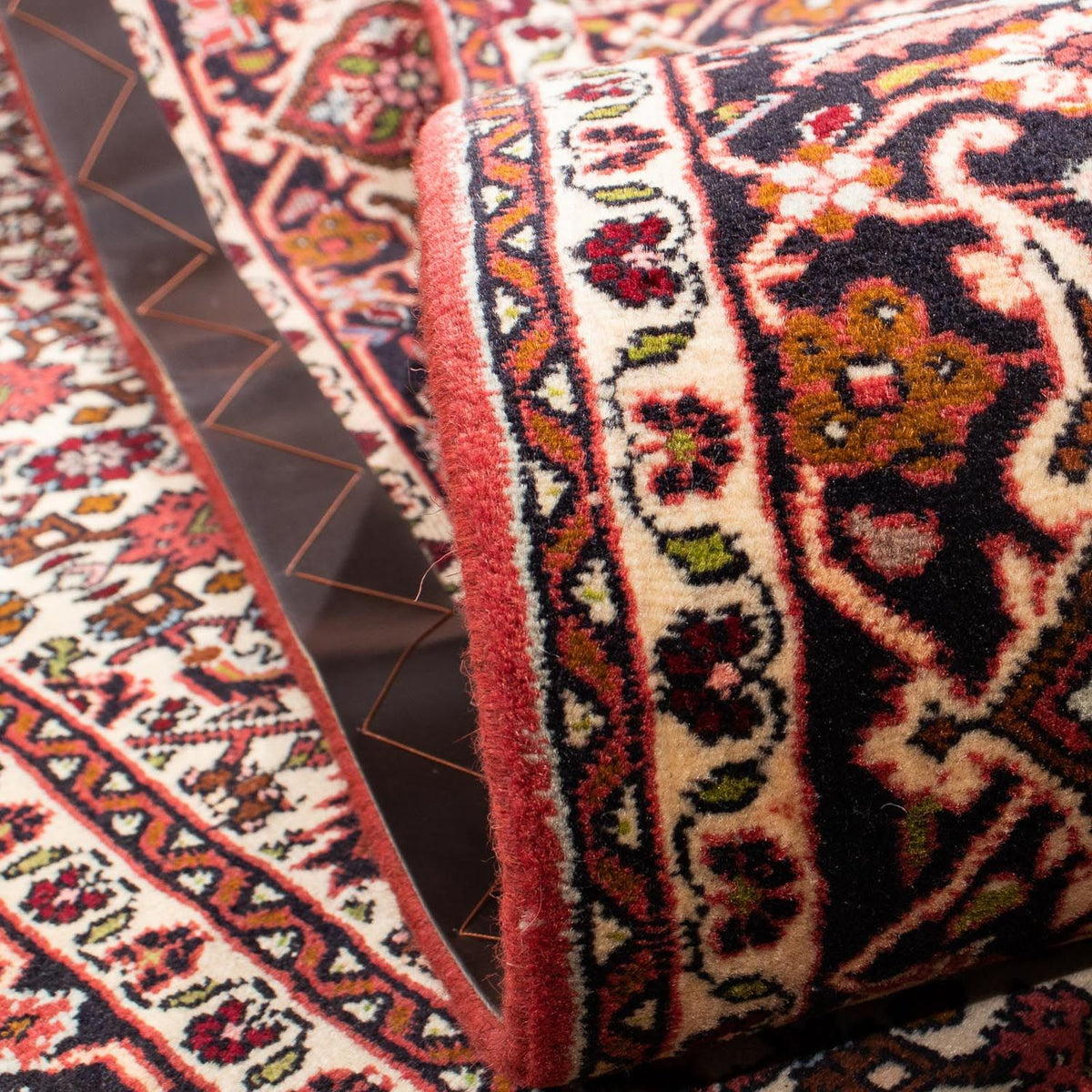 Tapis persan - Bidjar - 237 x 176 cm - rouge clair