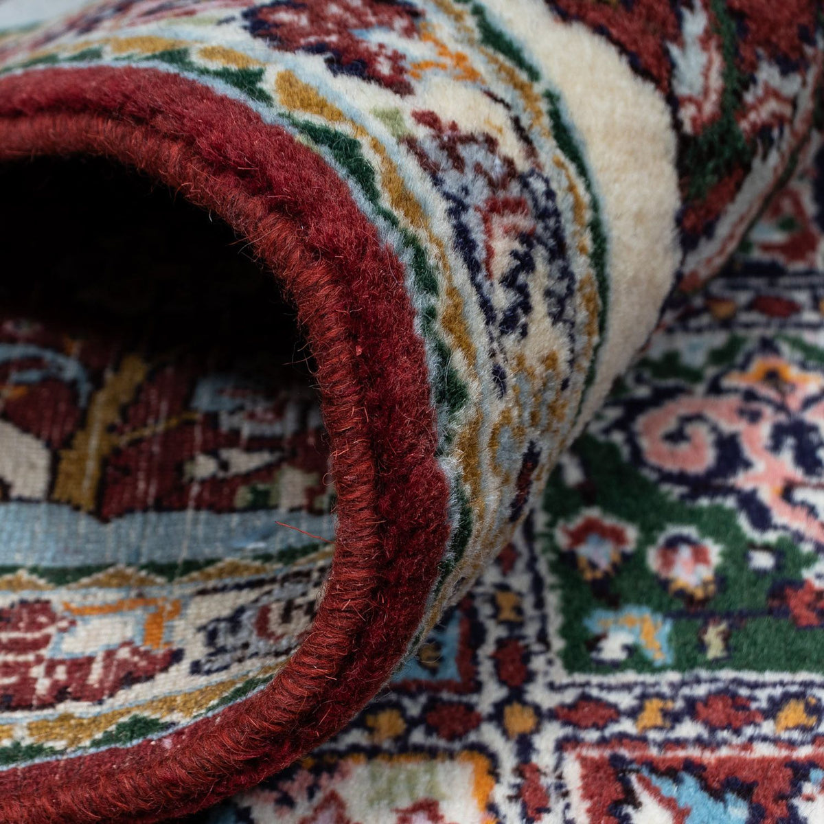 Tapis persan - Classique - 328 x 242 cm - rouge foncé