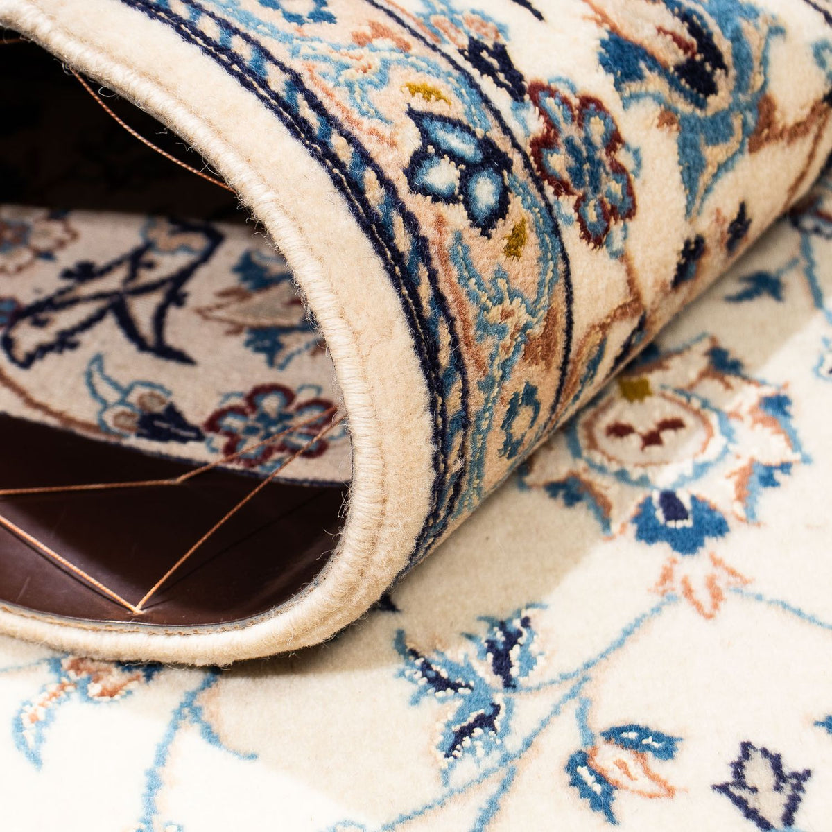 Tapis persan - Nain - Premium - 198 x 130 cm - beige