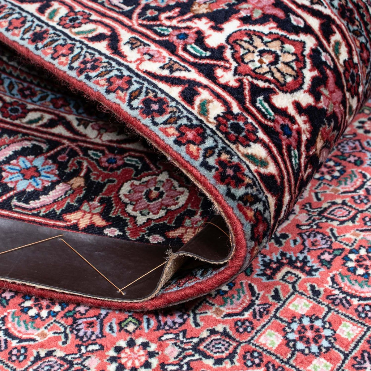 Tapis persan - Bidjar - 205 x 128 cm - rouge clair