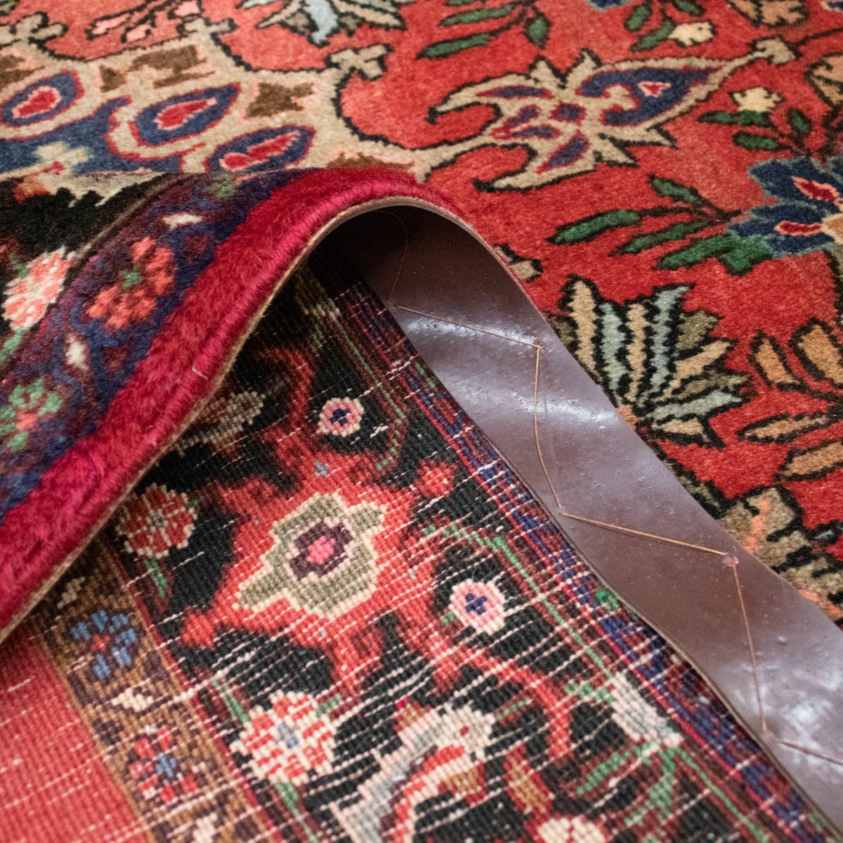 Tapis persan - Bidjar - 223 x 132 cm - rouge clair