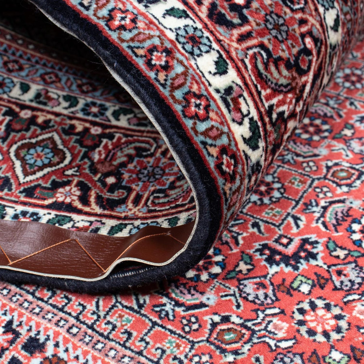 Tapis persan - Bidjar - 204 x 131 cm - rouge clair