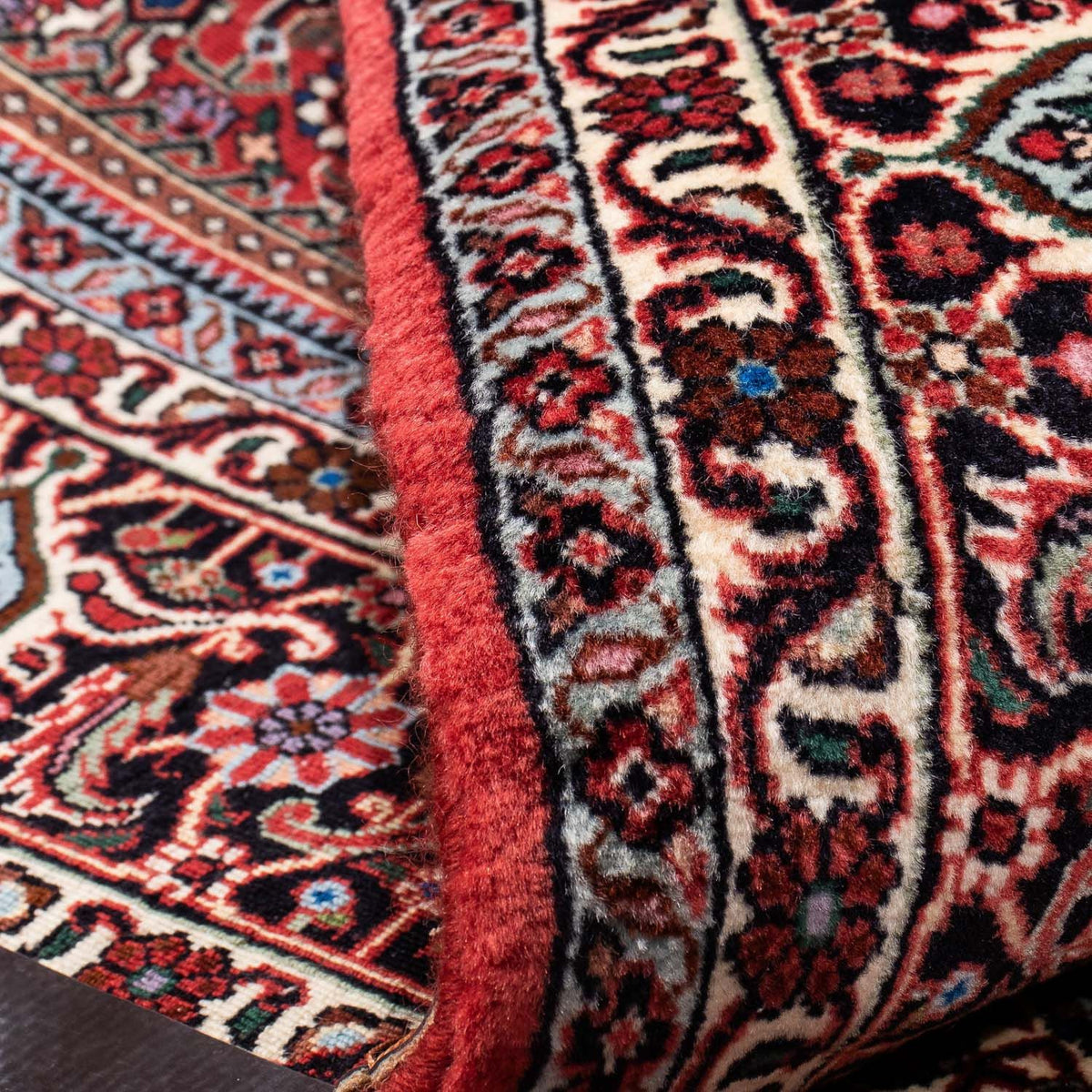 Tapis persan - Bidjar - 237 x 172 cm - rouge clair