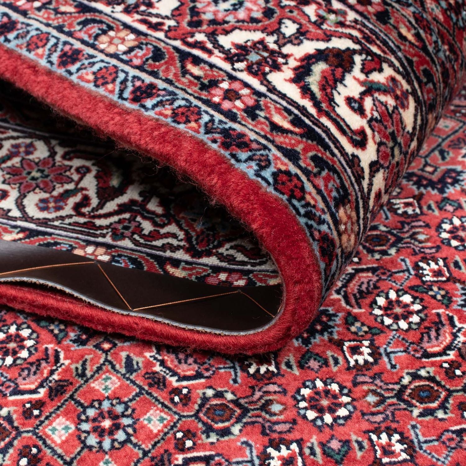 Tapis persan - Bidjar - 207 x 132 cm - rouge clair