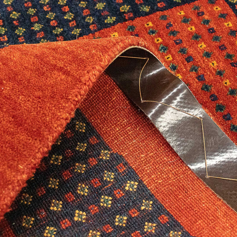 Tapis Gabbeh - Loribaft Persan - 136 x 82 cm - rouge foncé