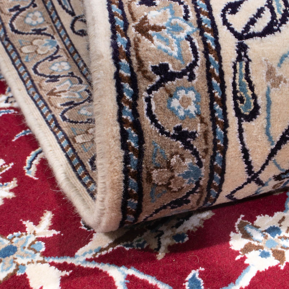 Tapis persan - Nain - 296 x 195 cm - rouge foncé