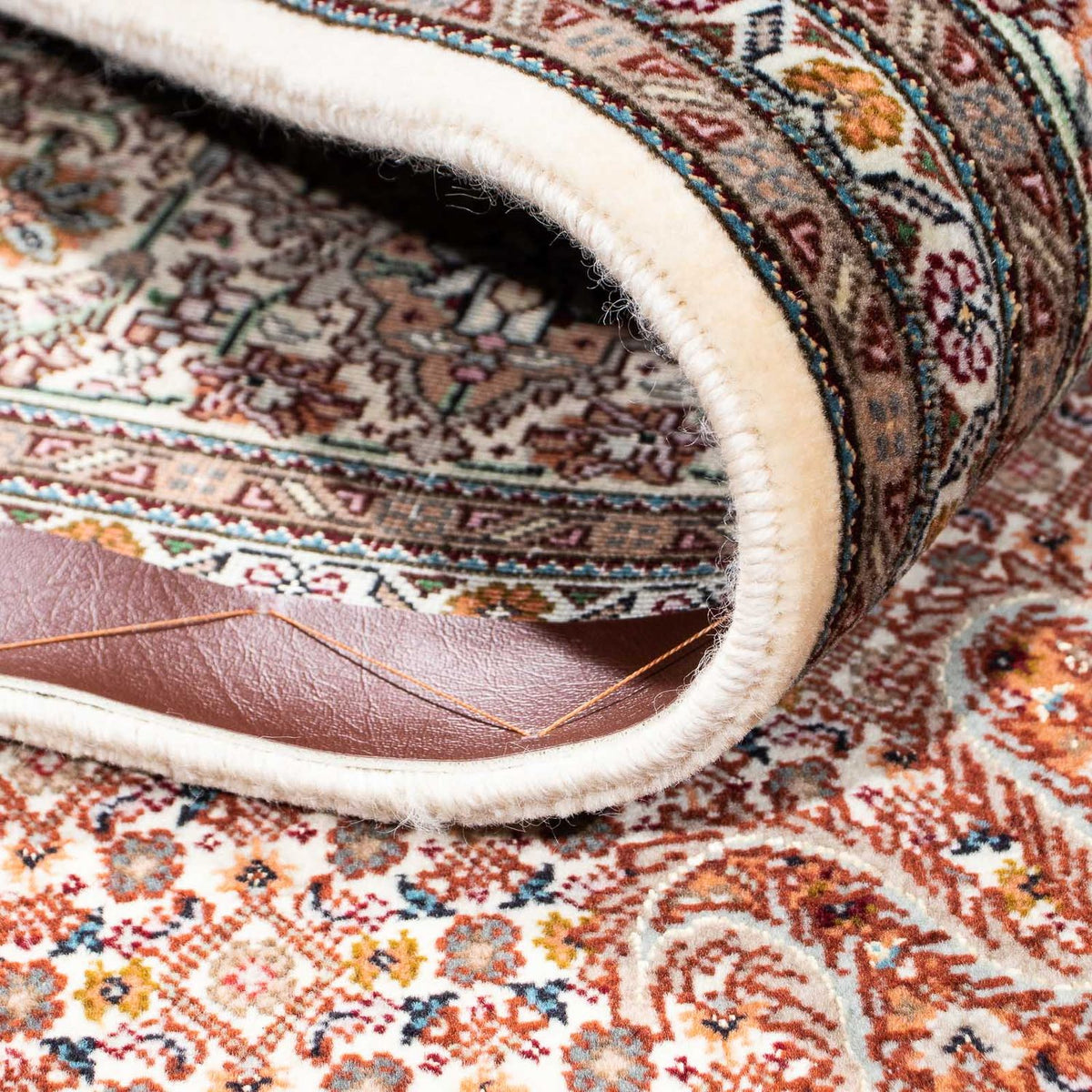 Tapis persan - Tabriz - 246 x 170 cm - marron clair