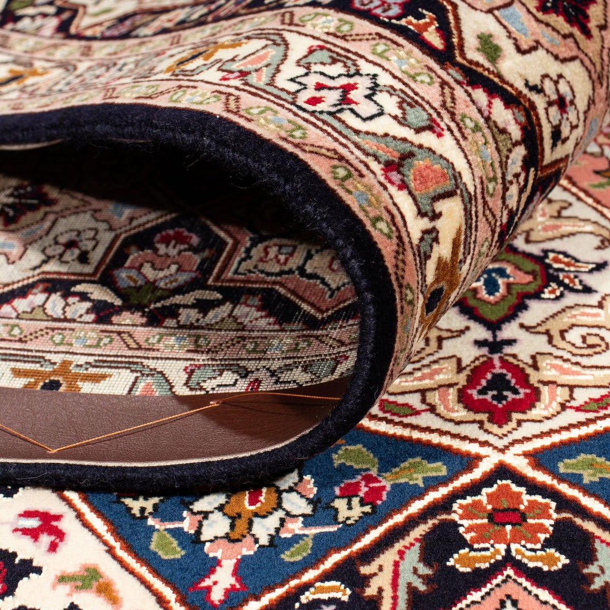 Tapis persan - Tabriz - Royal - 242 x 202 cm - multicolore